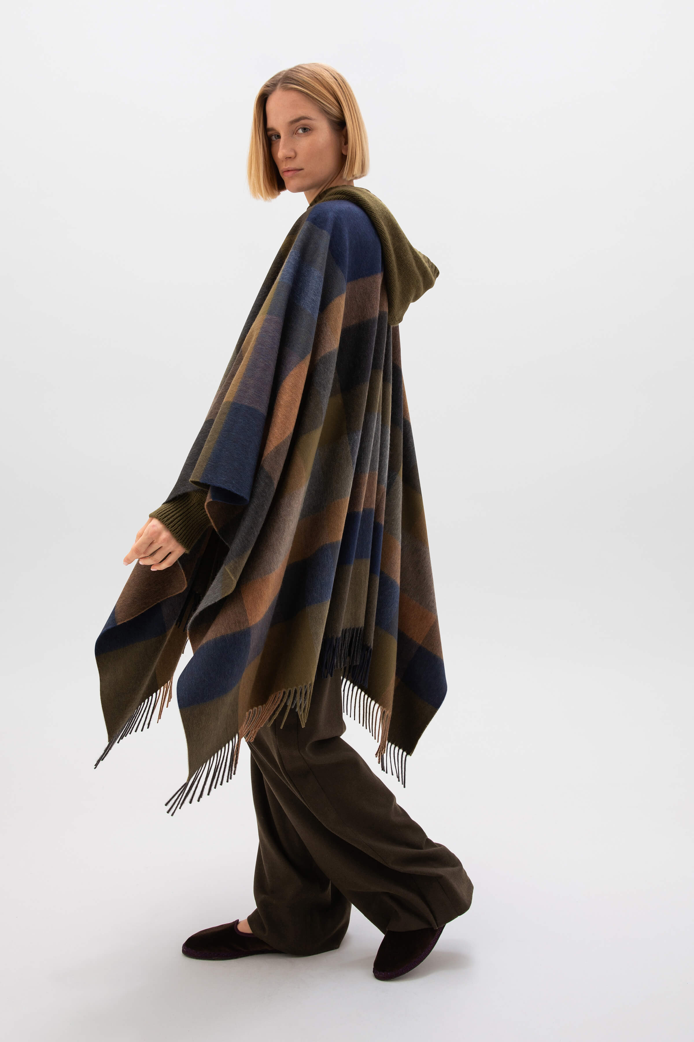 Johnstons of Elgin - Olive Green Check Cashmere Cape