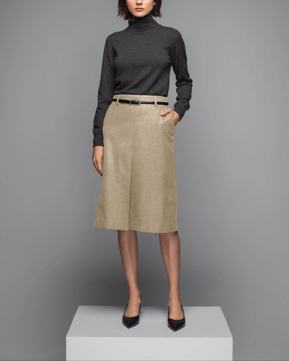 Johnstons of Elgin - Hessian Merino & Cashmere Box Pleat Skirt