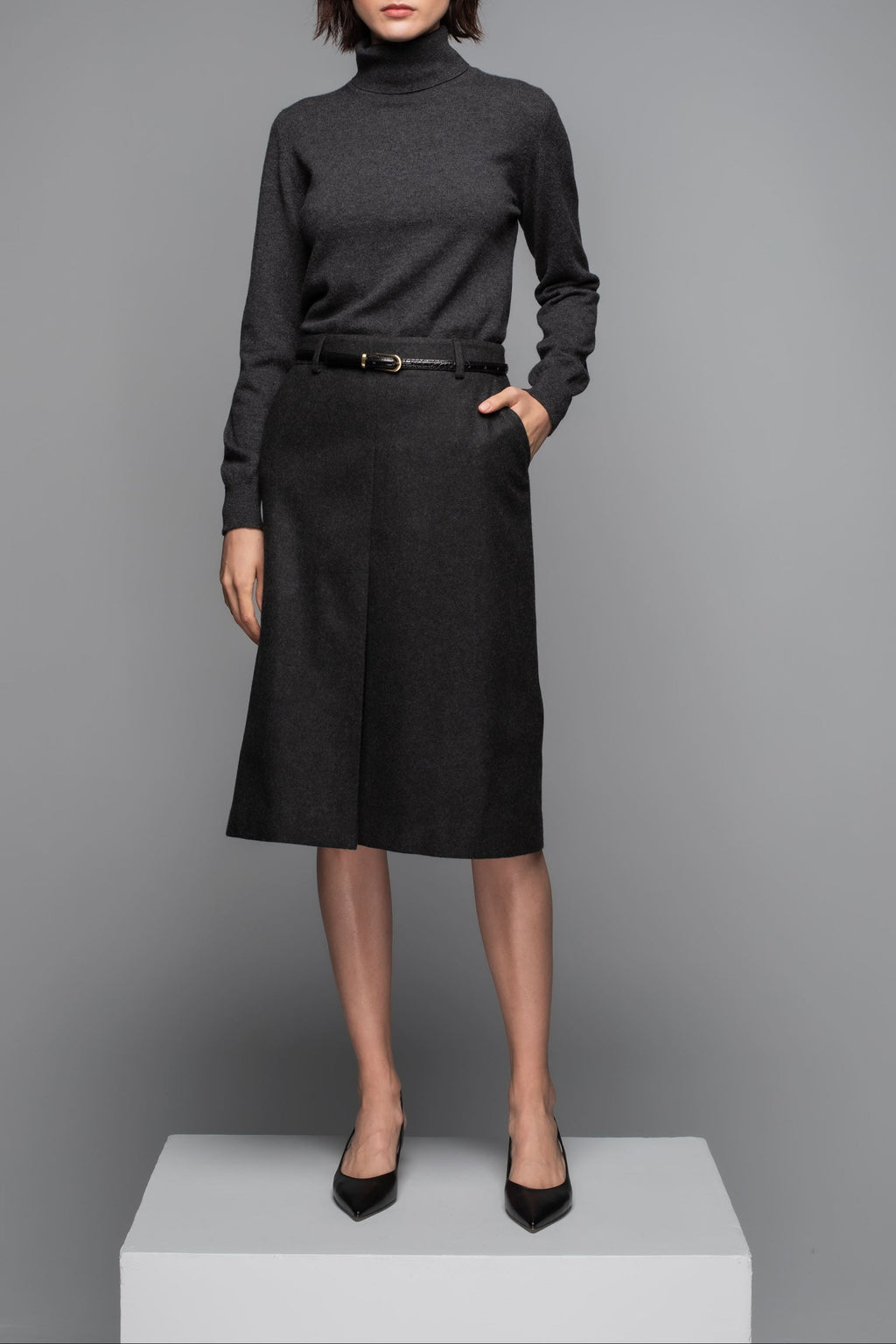 Johnstons of Elgin - Merino & Cashmere Mid Grey Box Pleat Skirt