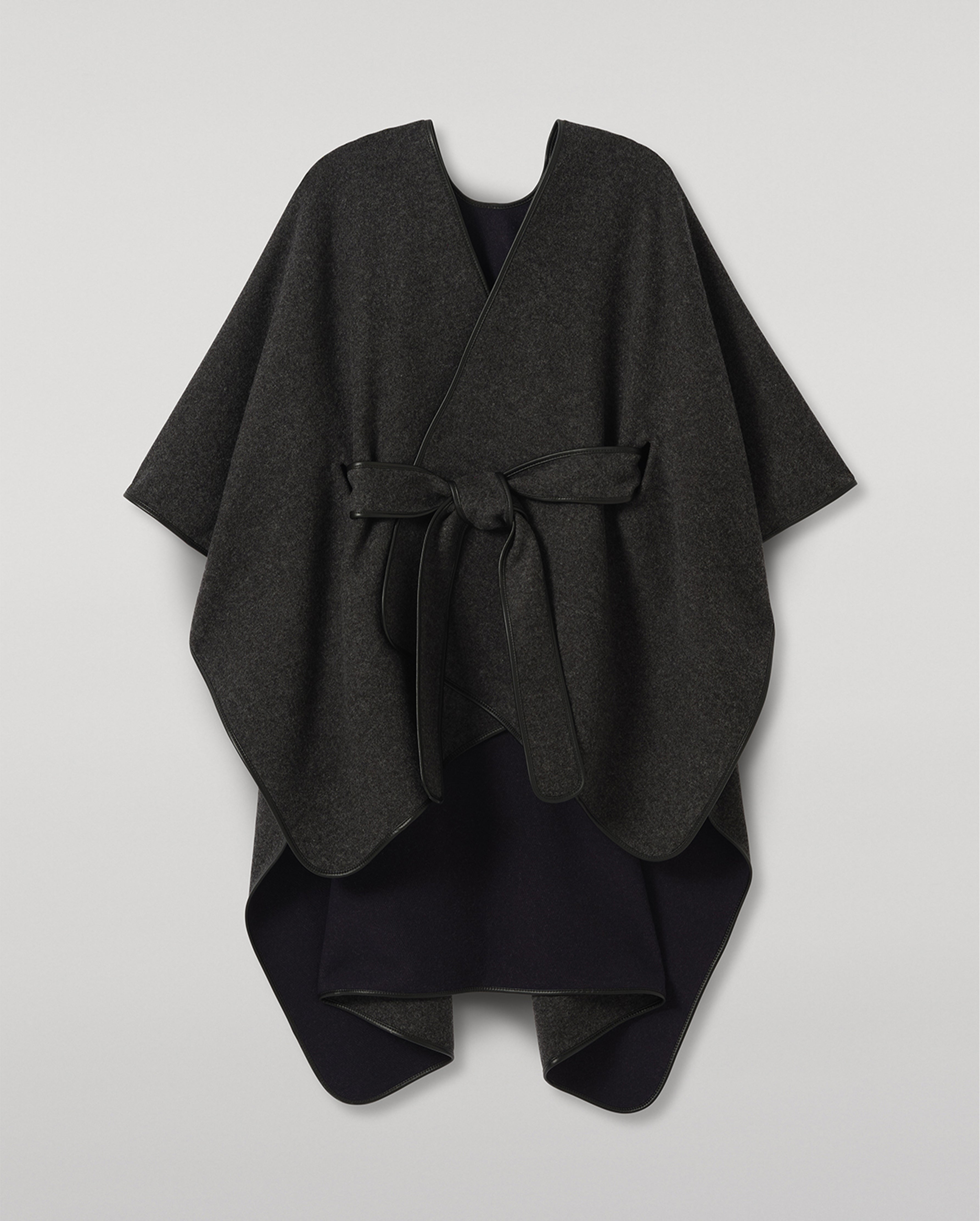 Johnstons of Elgin - Charcoal Belted Cape with Leather Binding