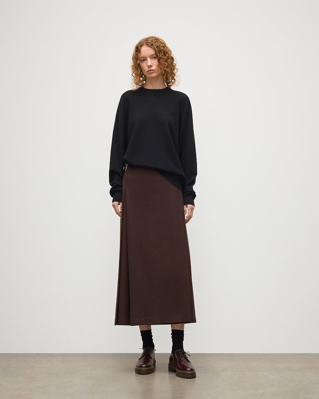 Johnstons of Elgin - Le Kilt | Johnstons of Elgin Brown Long Kilt