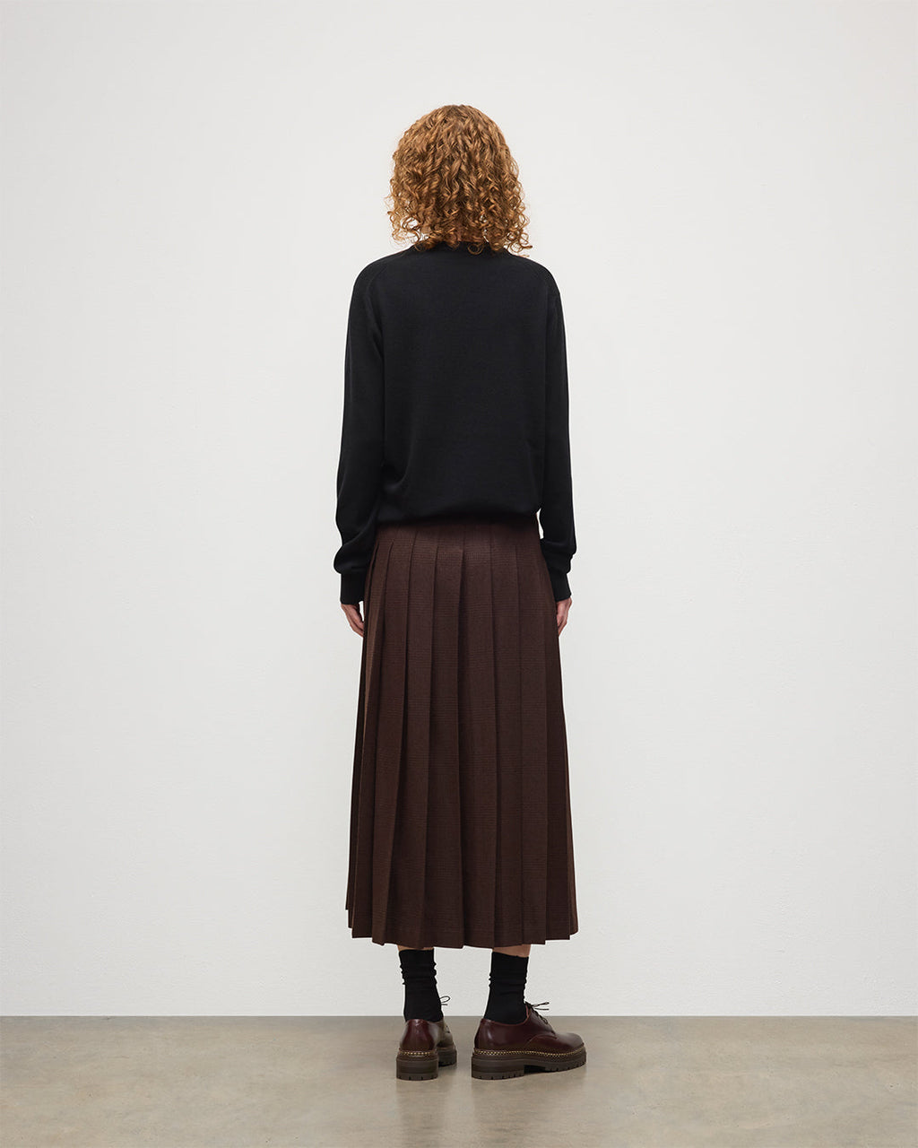 Johnstons of Elgin - Le Kilt | Johnstons of Elgin Brown Long Kilt