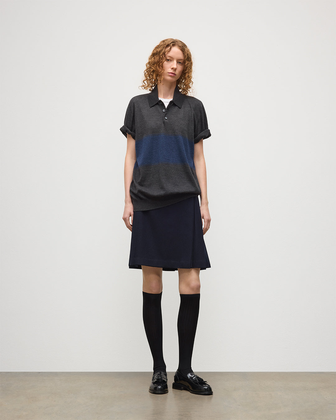 Johnstons of Elgin - Le Kilt | Johnstons of Elgin Navy Kilt