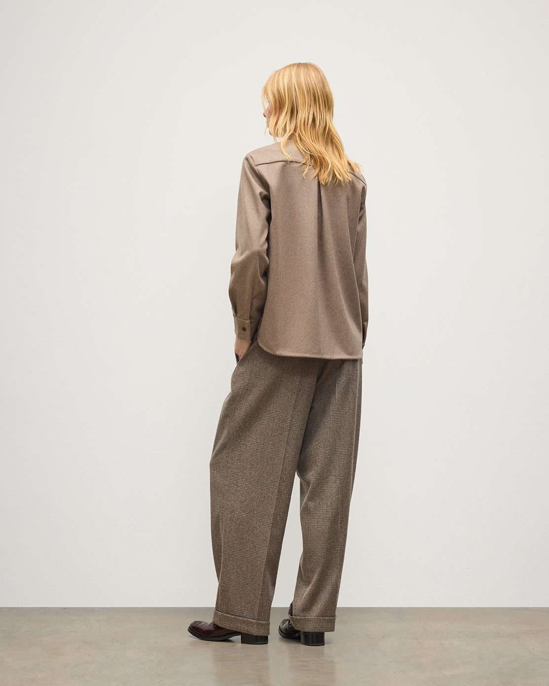Johnstons of Elgin - Etain Natural Shirt