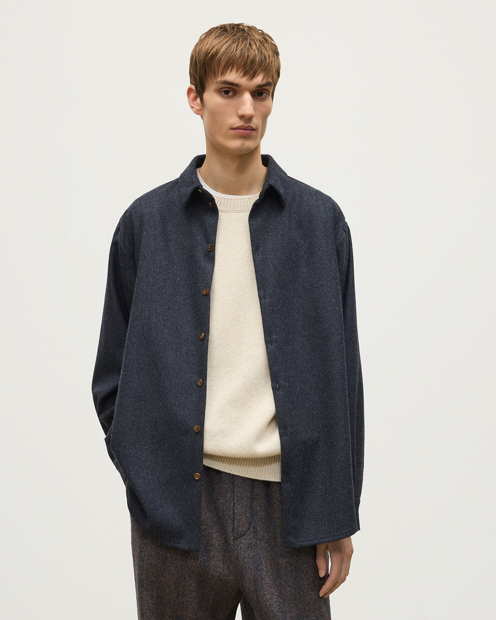 Johnstons of Elgin - Corrie Leman & Abisso Twill Overshirt