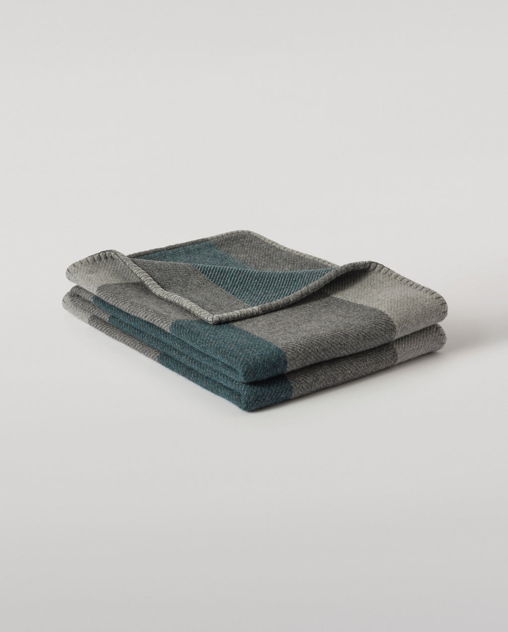 Johnstons of Elgin - Grey & Green Geometric Throw