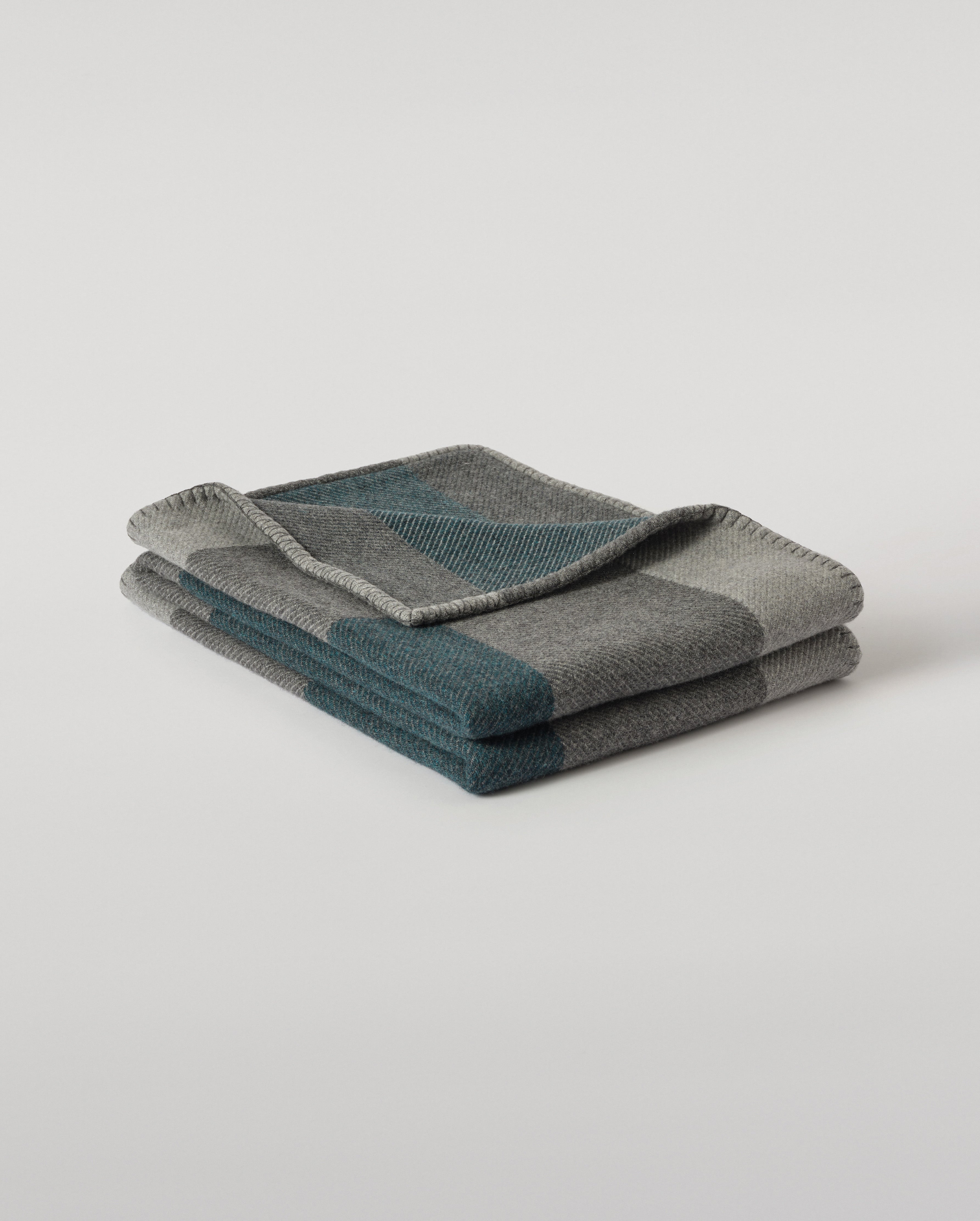 Johnstons of Elgin - Grey & Green Geometric Throw