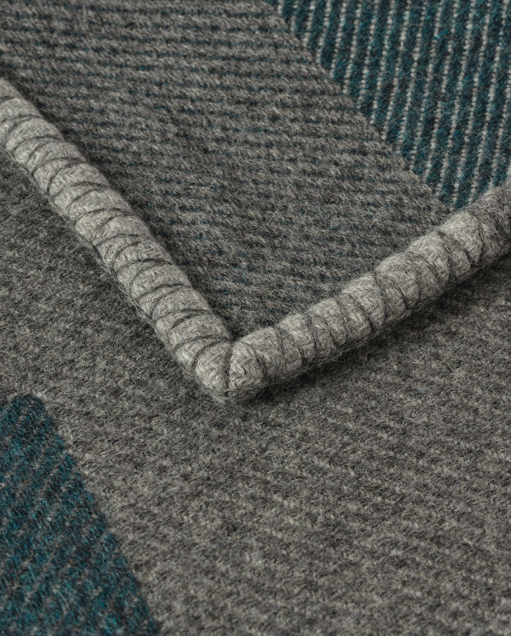 Johnstons of Elgin - Grey & Green Geometric Throw