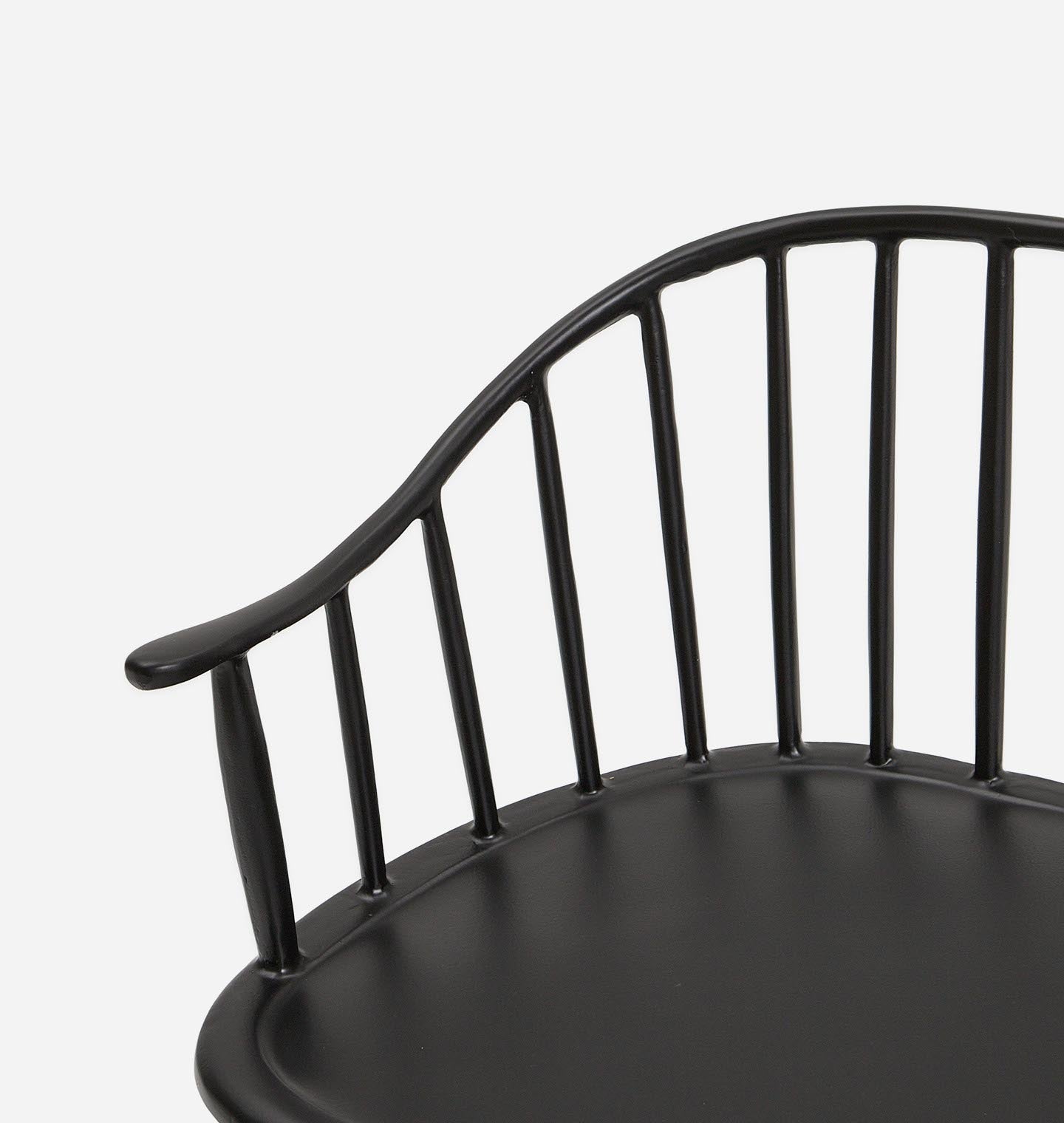 Amber Interiors - Dakota Low Back Outdoor Bench