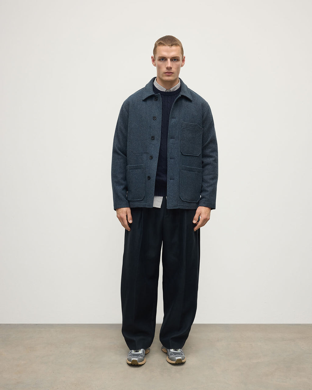 Johnstons of Elgin - The Weavers Jacket | Navy Hairline