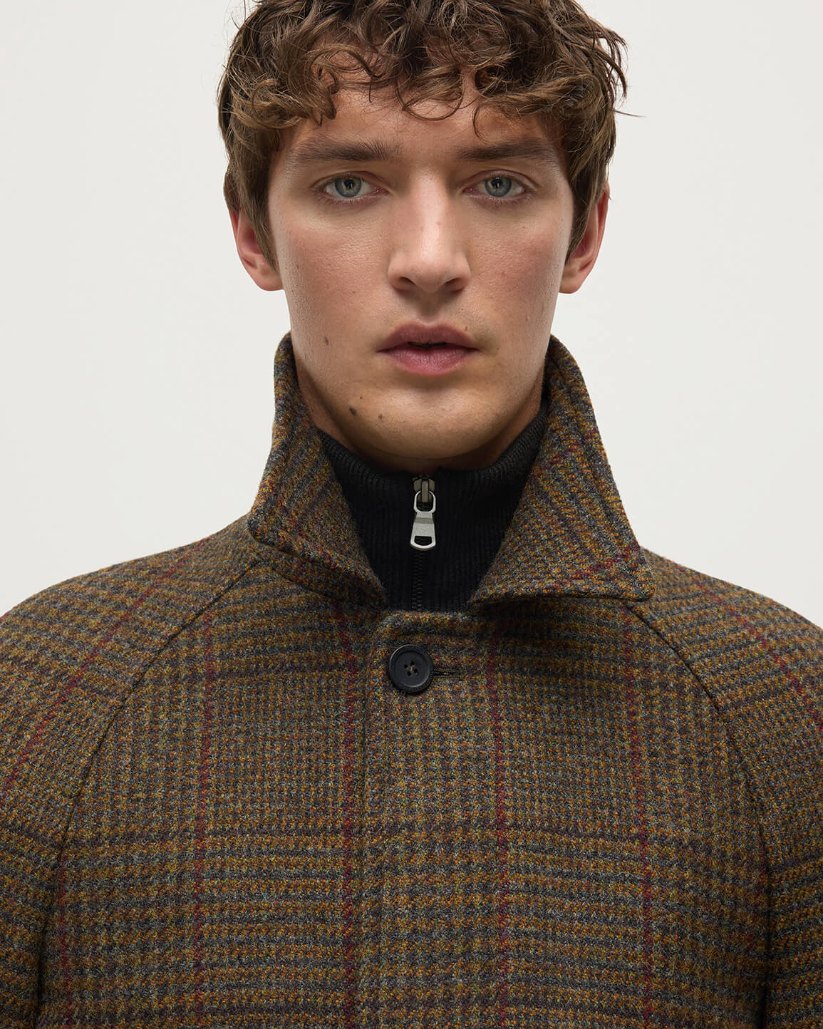 Johnstons of Elgin - 'The Balmacaan' Coat | Moorland Glen Urquhart Check