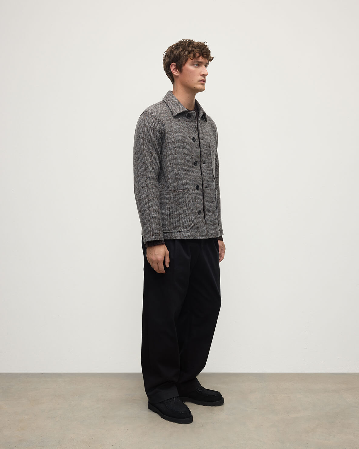 Johnstons of Elgin - The Weavers Jacket | Peregrine Tweed Windowpane