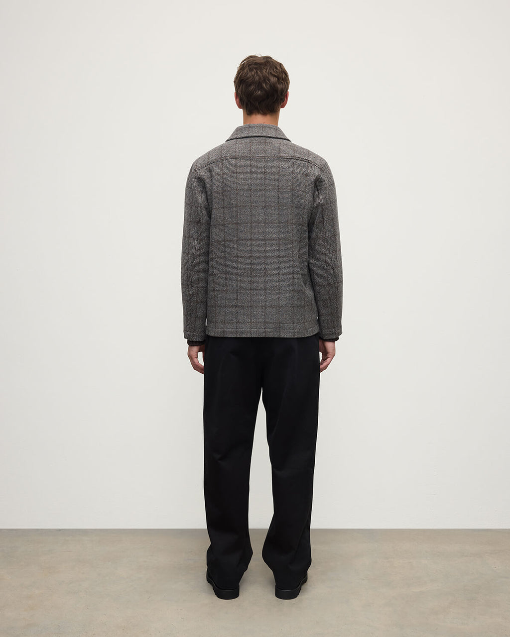 Johnstons of Elgin - The Weavers Jacket | Peregrine Tweed Windowpane