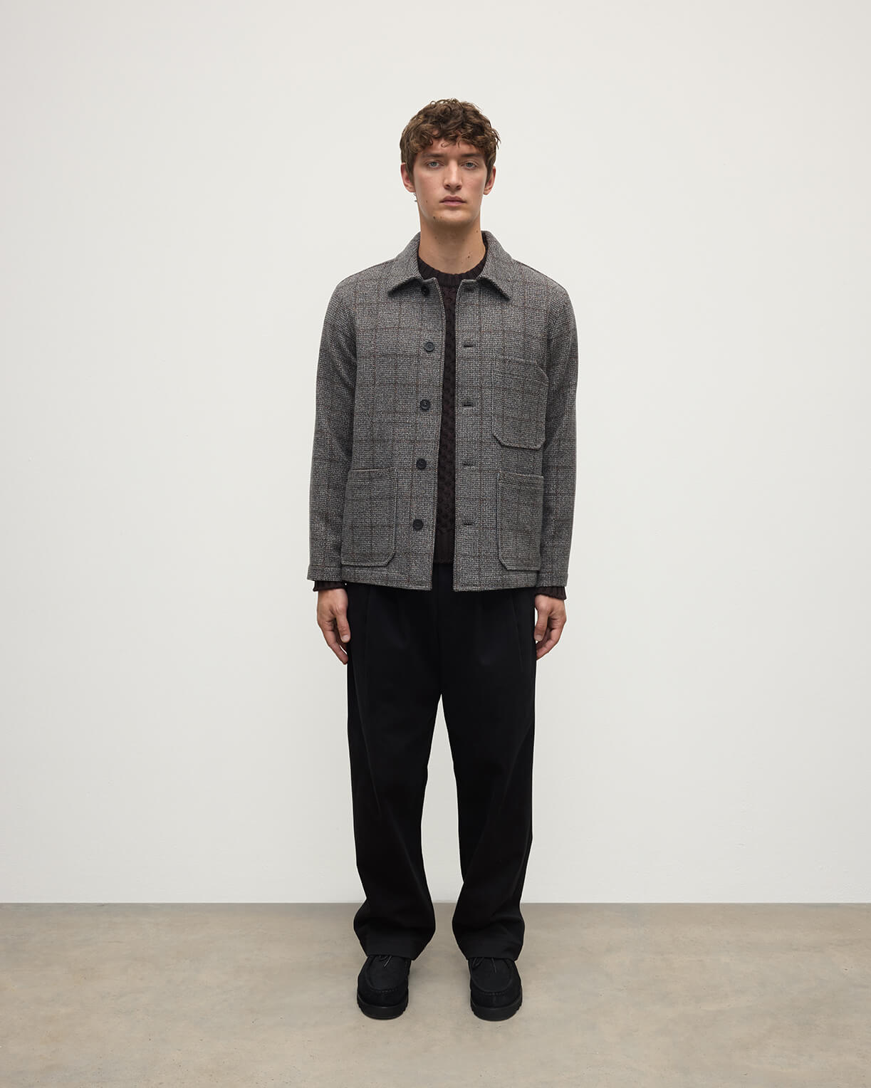Johnstons of Elgin - The Weavers Jacket | Peregrine Tweed Windowpane