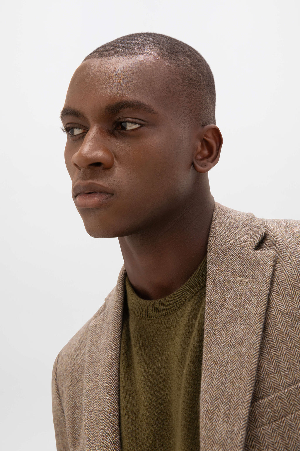 Johnstons of Elgin - Brown Herringbone Tweed Jacket