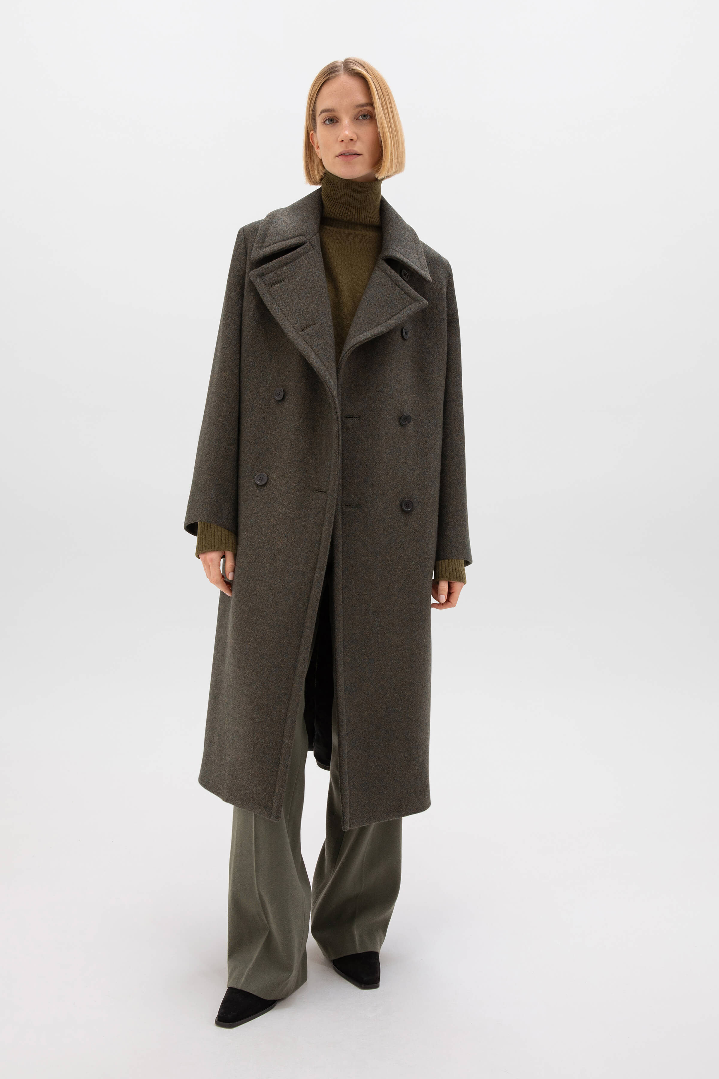 Johnstons of Elgin - The Great Coat