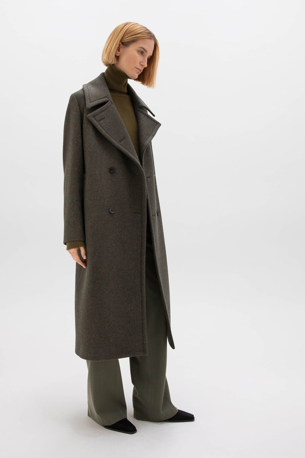 Johnstons of Elgin - The Great Coat