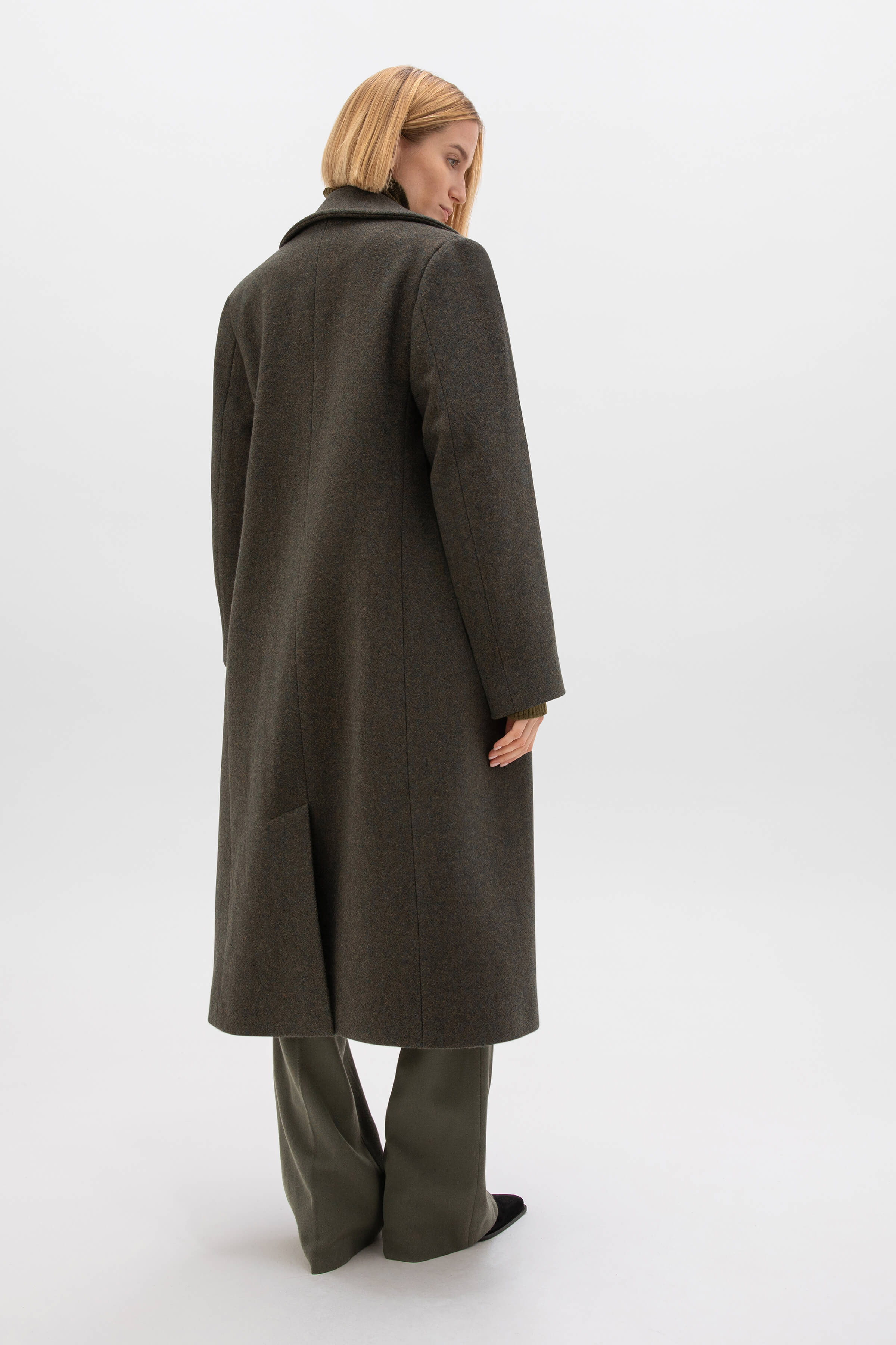 Johnstons of Elgin - The Great Coat