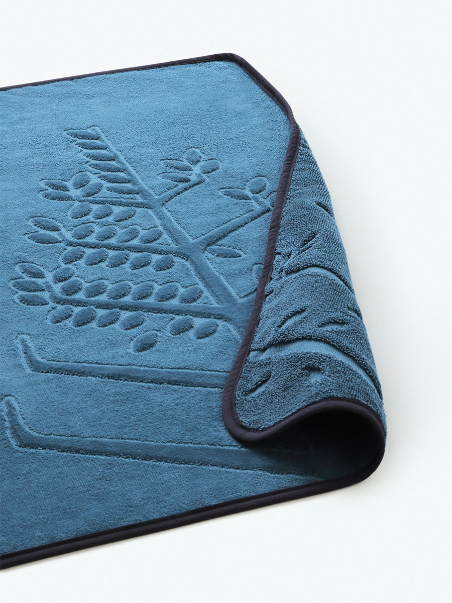 Four Seasons - Children's Hooded Towel Set