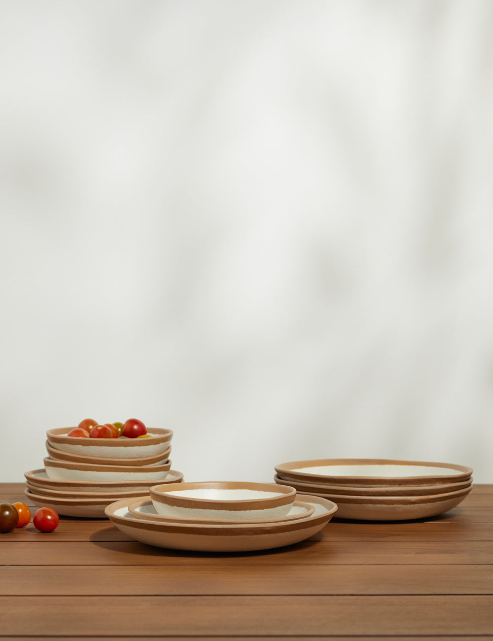Tara Melamine Dinnerware Set - Thumbnail 3