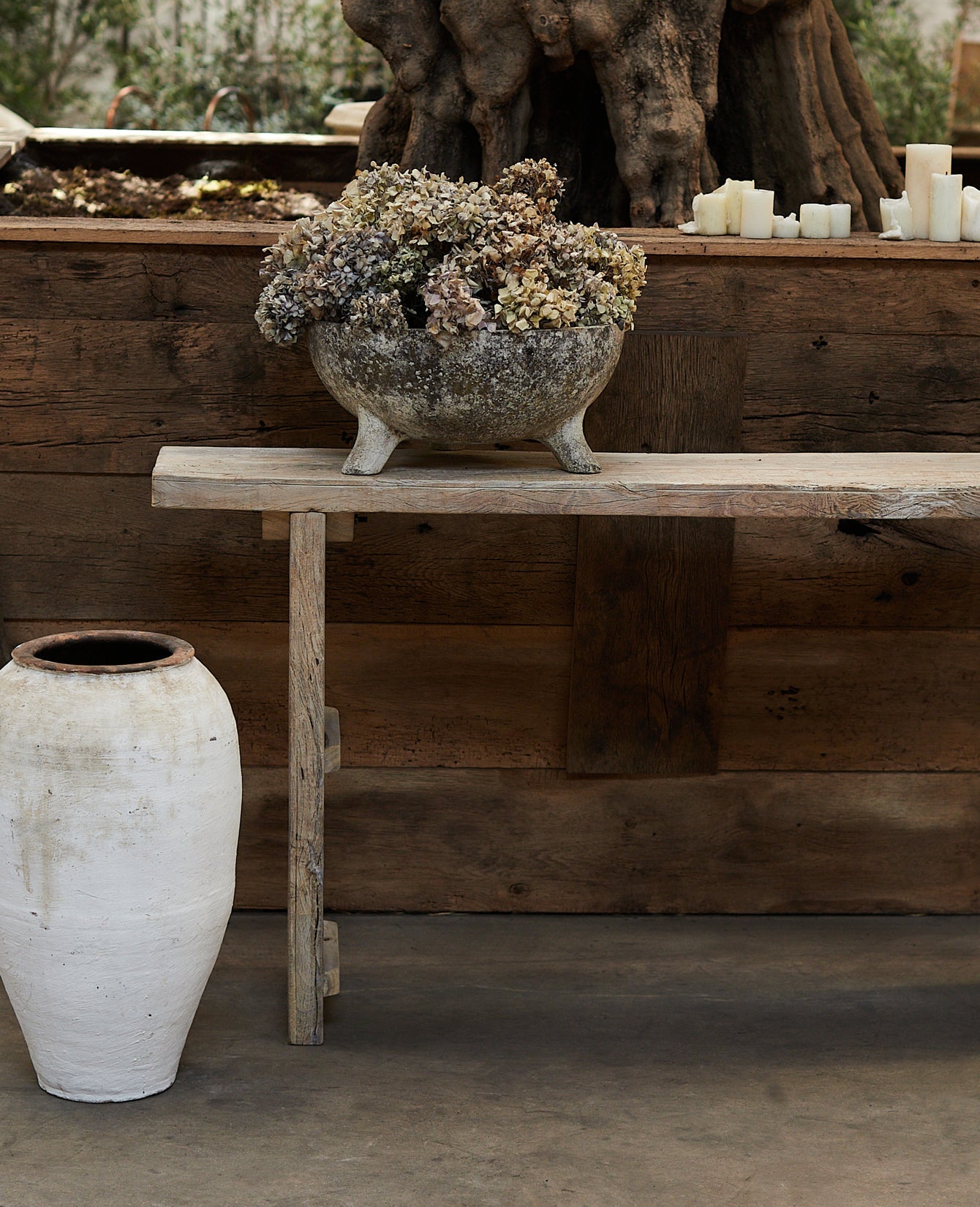 Olive Ateliers - Teak Console
