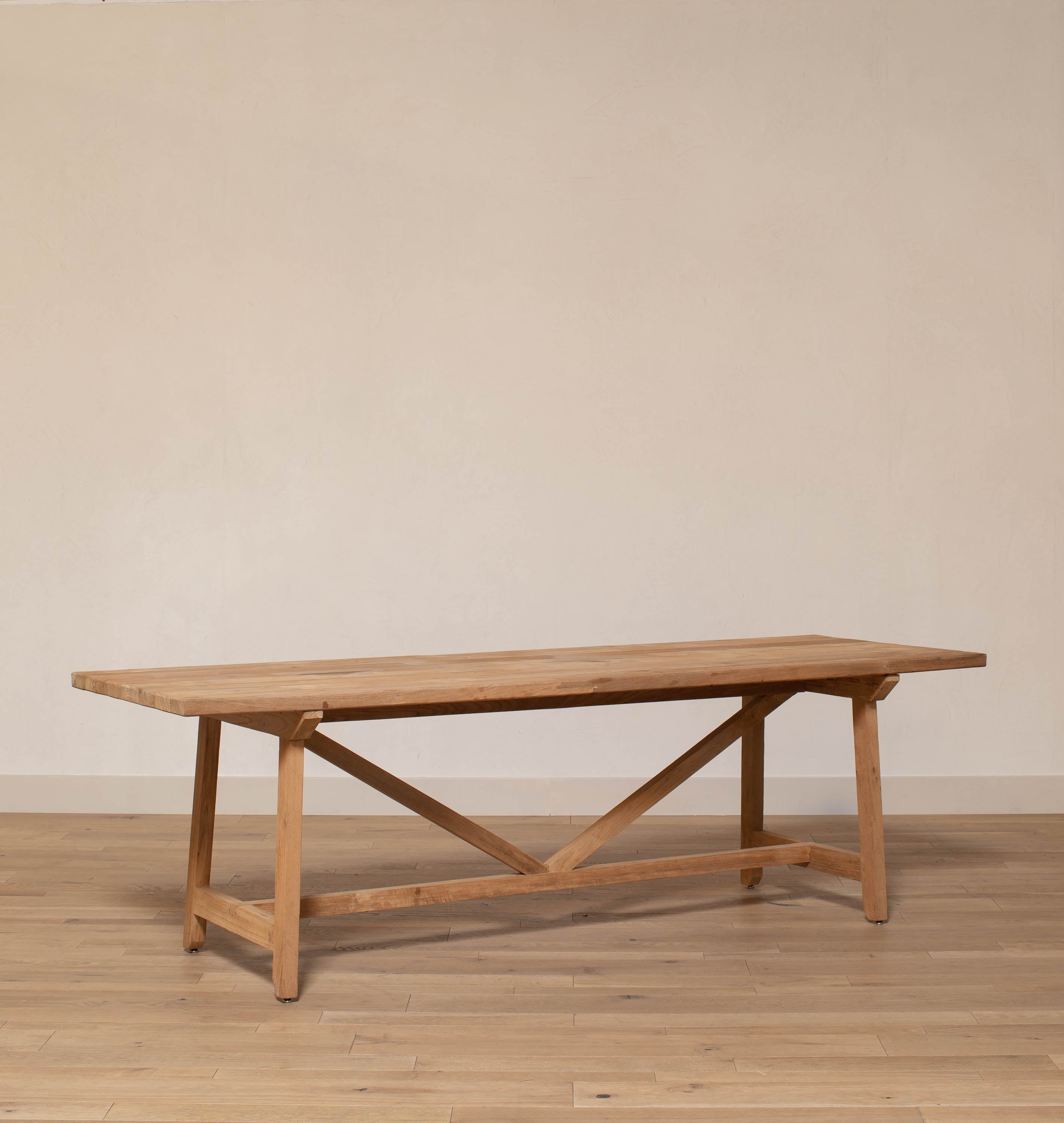 Amber Interiors - Indoor / Outdoor Farm Table