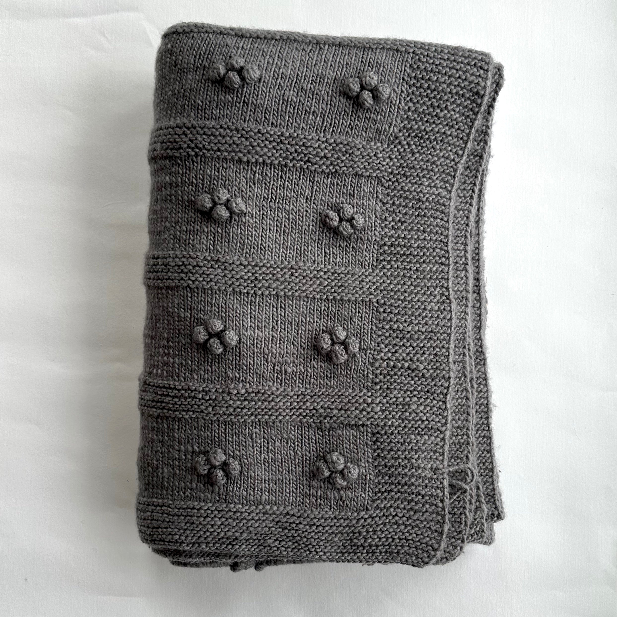 Terra Klay - Kusum Flower Knit Wool Blanket