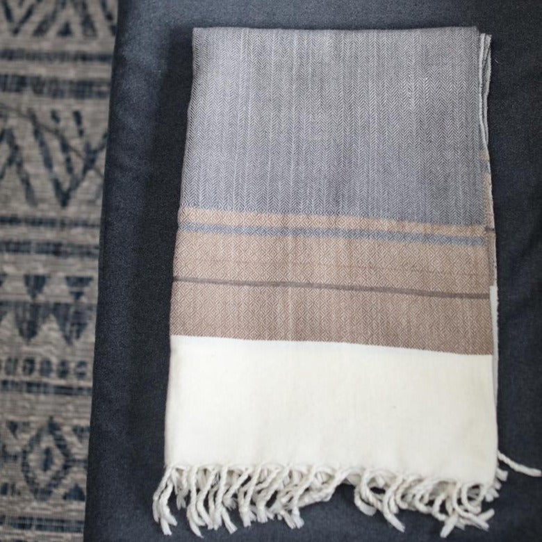 Terra Klay - Kalawati Gray Throw