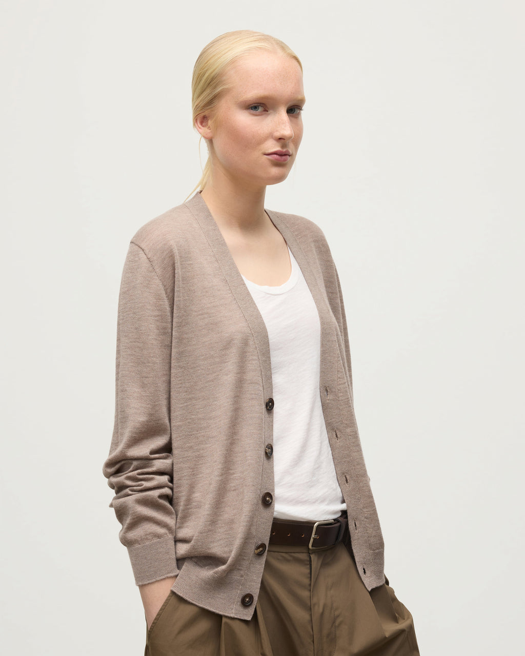 Johnstons of Elgin - Forsyth Light Brown Superfine Cashmere Cardigan