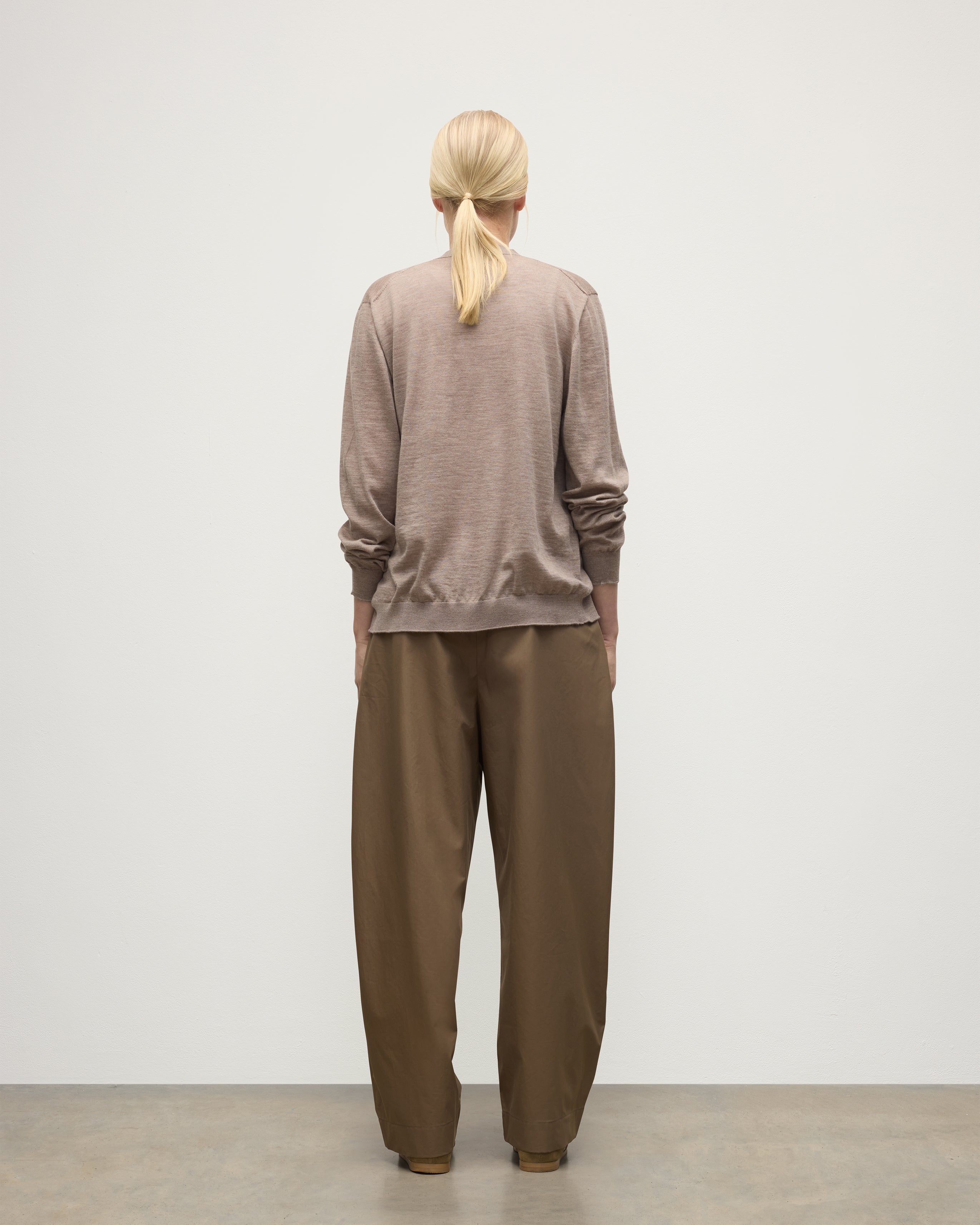 Johnstons of Elgin - Forsyth Light Brown Superfine Cashmere Cardigan