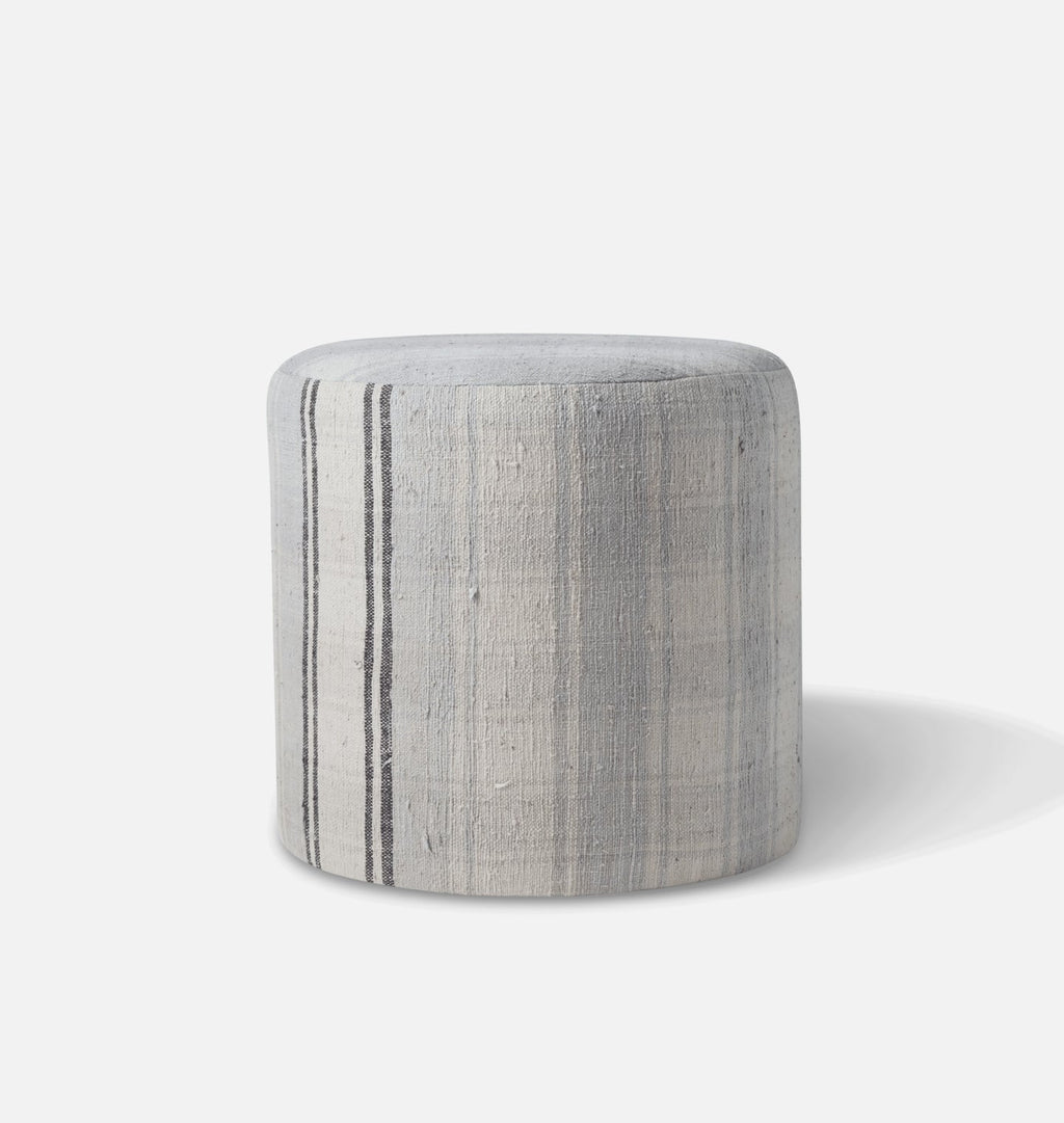 Amber Interiors - Vintage Topanga Stool H.XXIII.XXVI
