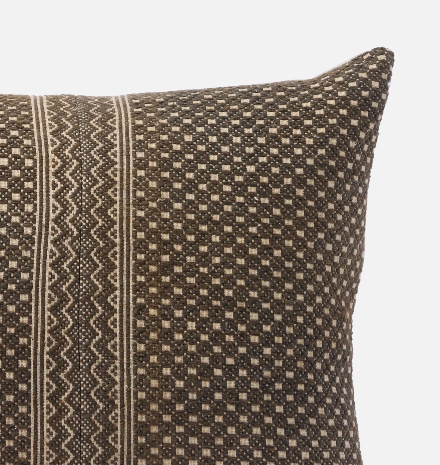 Amber Interiors - Vintage Lumbar Pillow P.XXVI.IX 14" x 22"