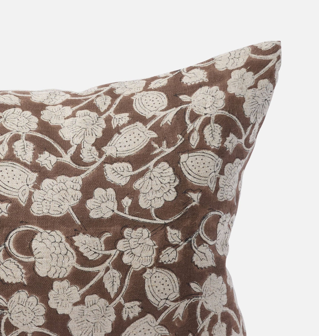 Amber Interiors - Vintage Pillow P.XXVI.XLI 18" x 22"