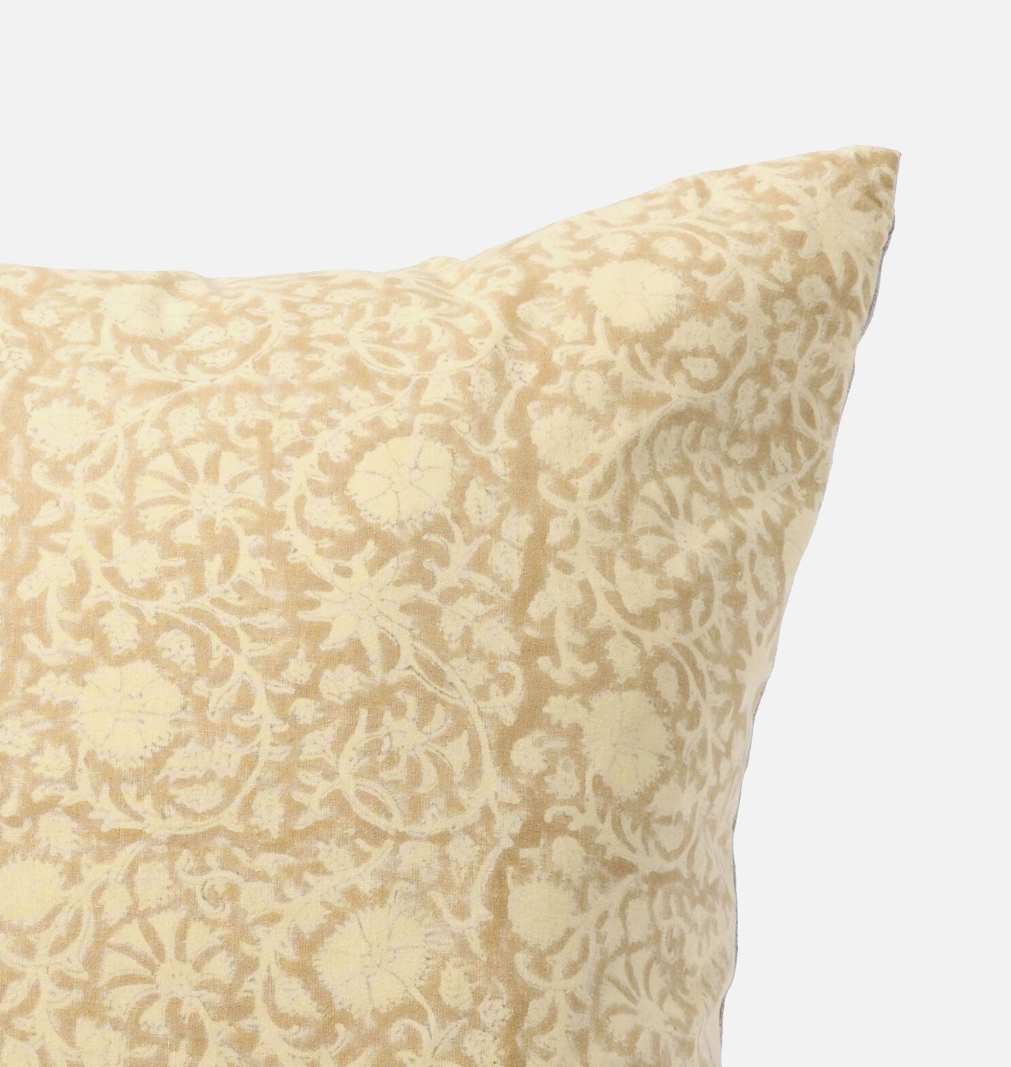 Amber Interiors - Vintage Pillow P.XXVI.XLIII 22" x 22"
