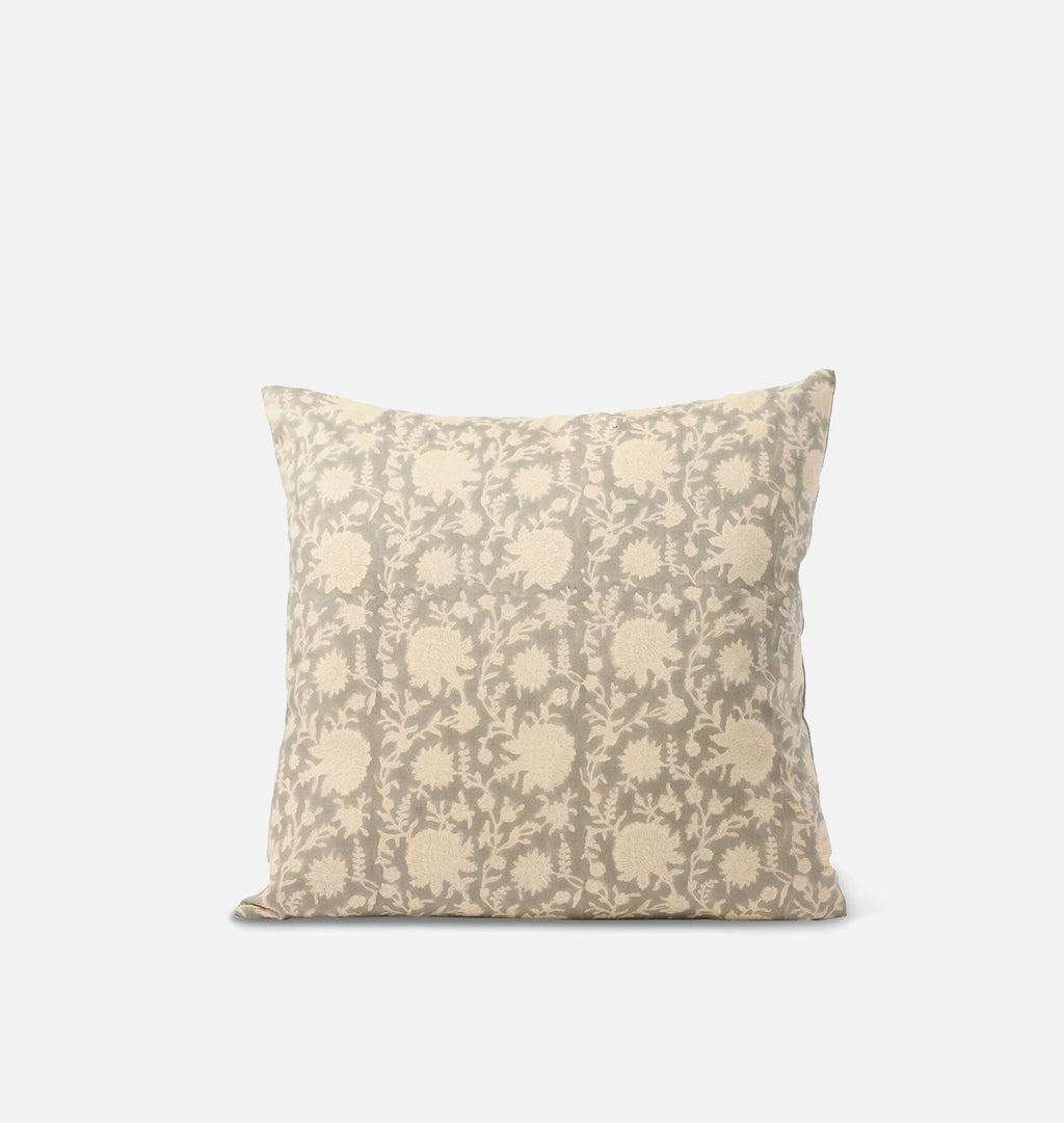 Amber Interiors - Vintage Pillow P.XXVI.XLV 20" x 20"