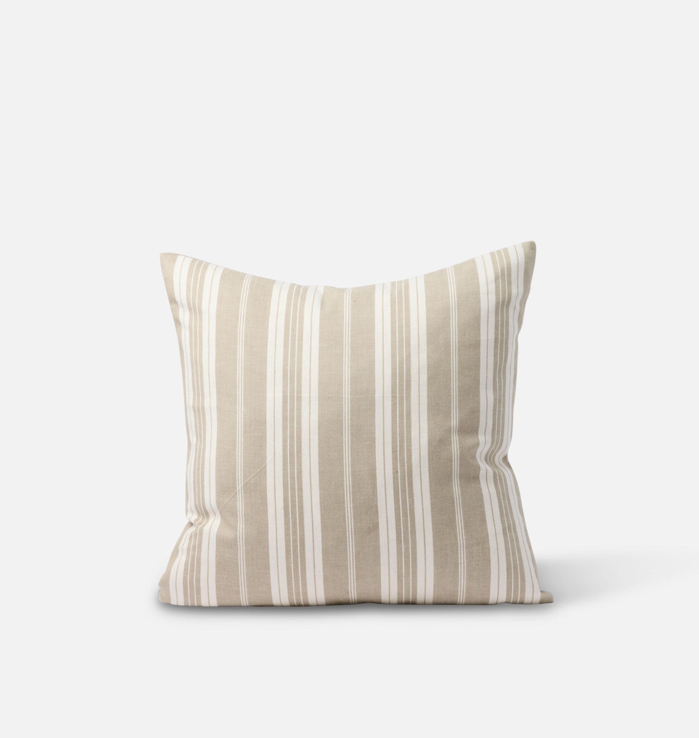 Amber Interiors - Vintage Pillow P.XXVI.LI 21" x 21"