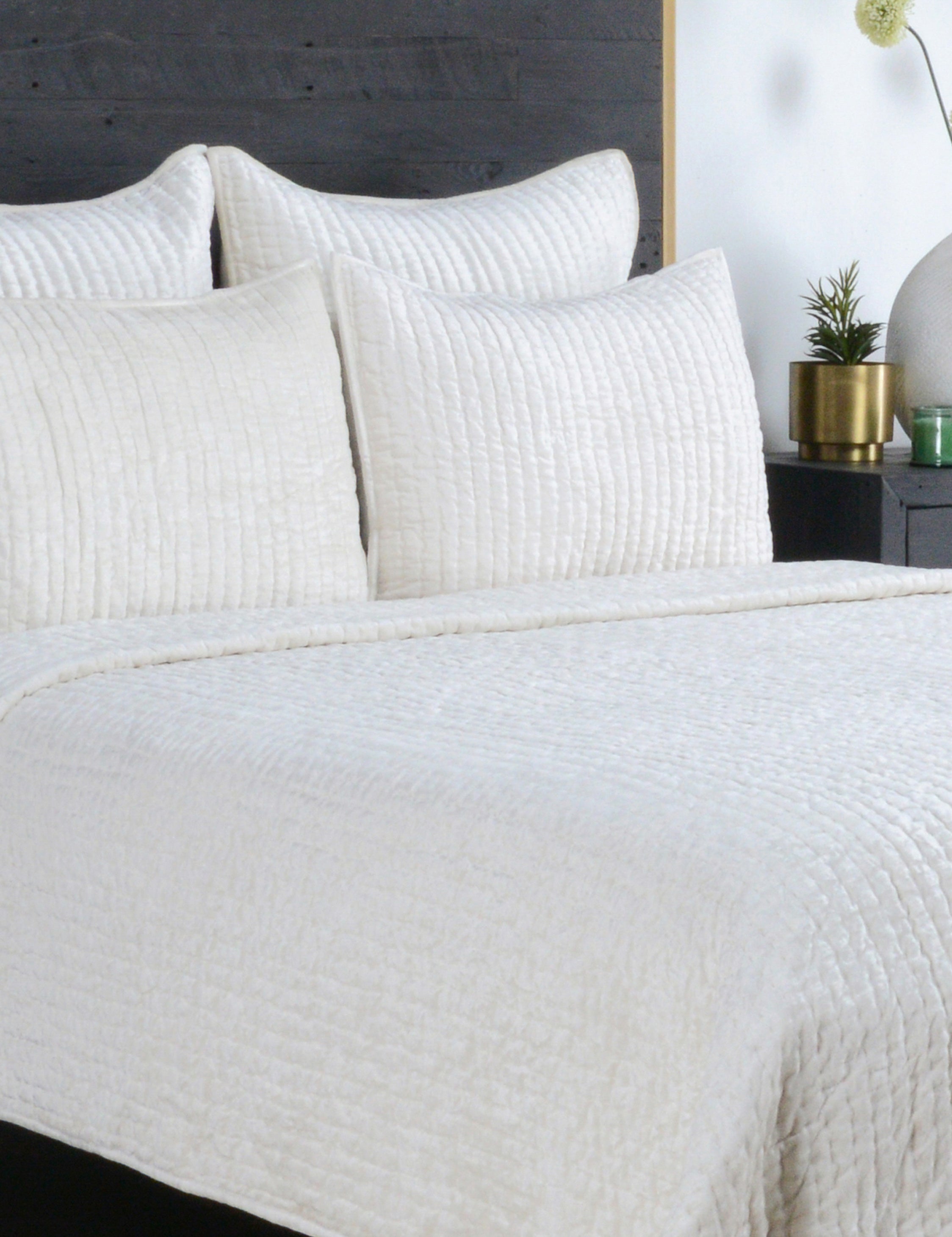 Lulu and Georgia - Giulia Quilt