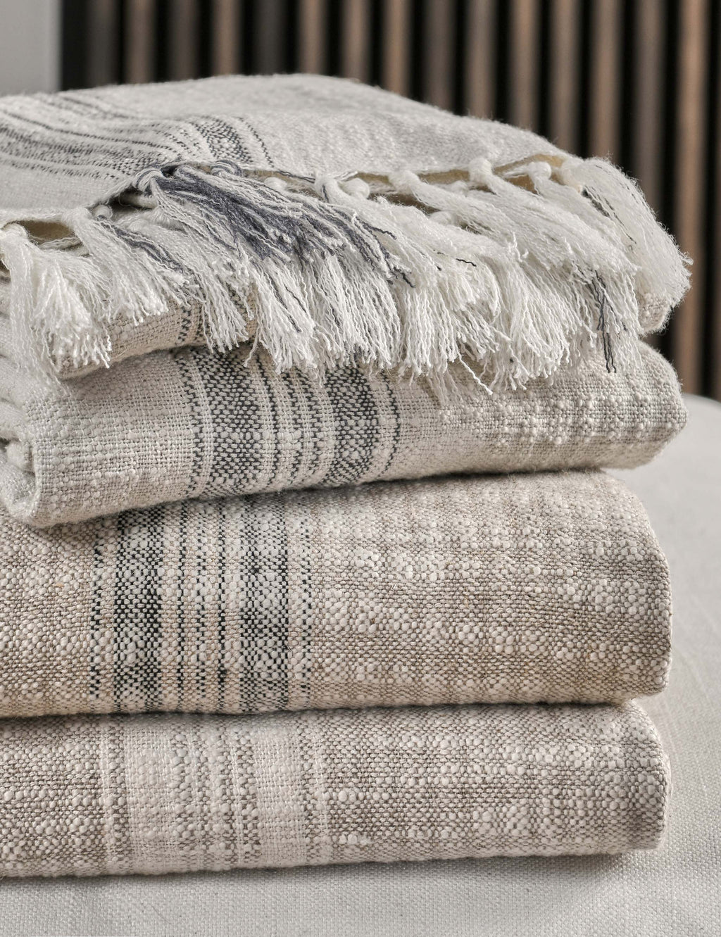 Lulu and Georgia - Ambar Throw