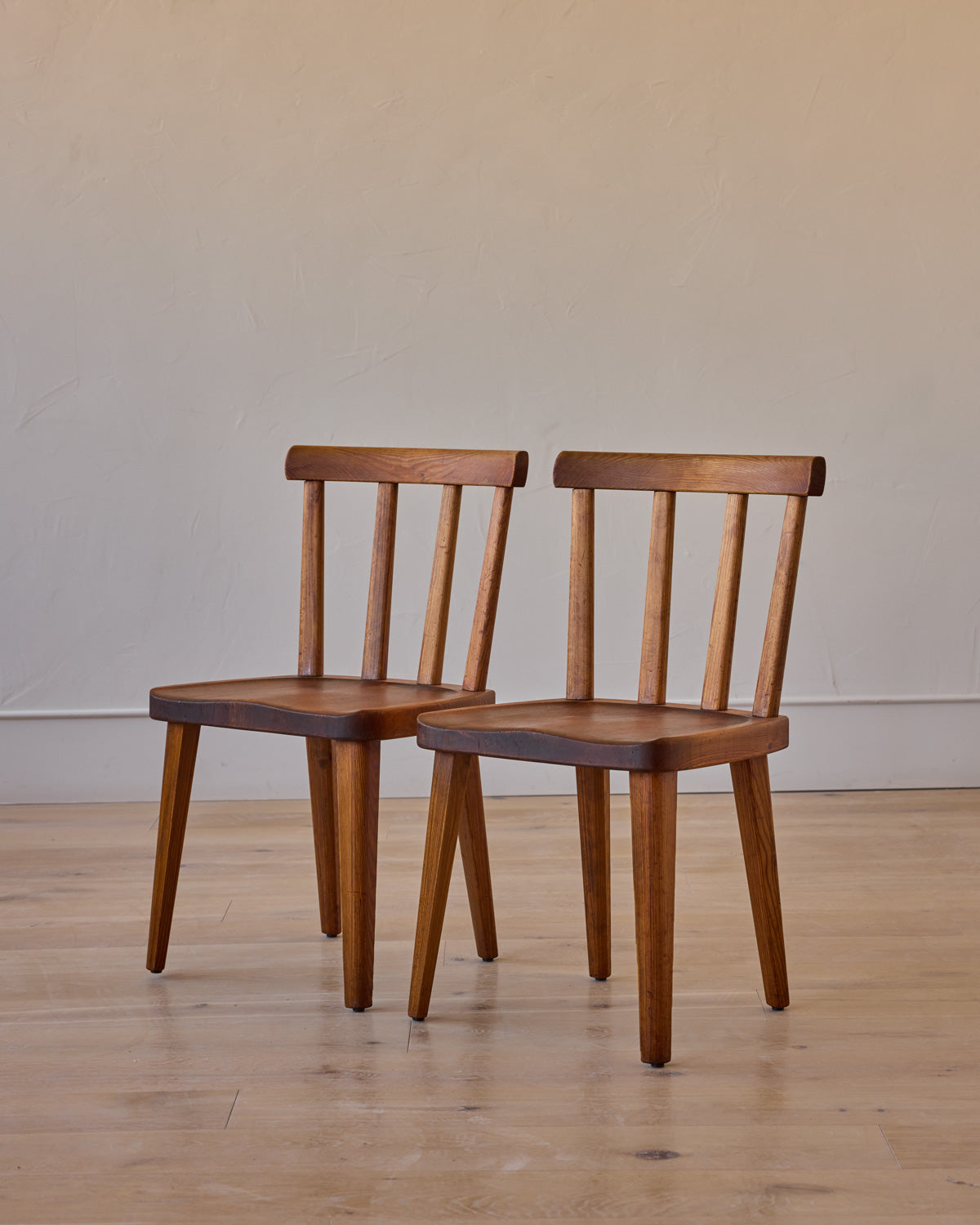 Lostine - Pair of Utö Chairs by Axel Einar Hjorth
