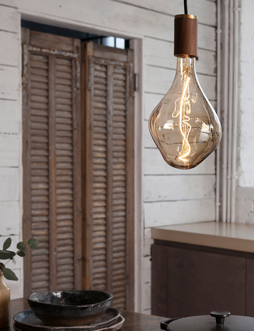 Lulu and Georgia - Voronoi II Pendant Light by Tala