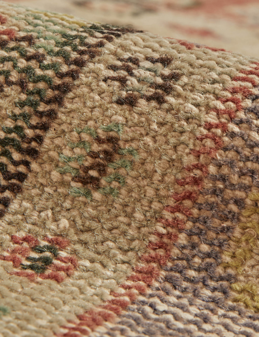 Lulu and Georgia - Vintage Turkish Hand - Knotted Wool Rug No. 329, 5'9" x 9'1"