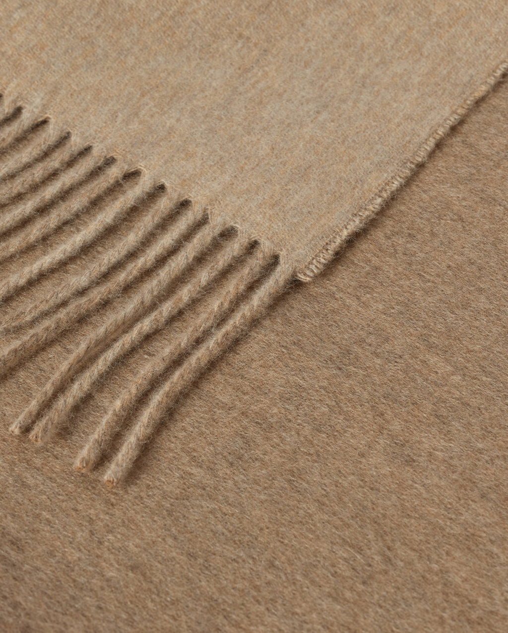 Johnstons of Elgin - Reversible Brown & Natural Cashmere Throw