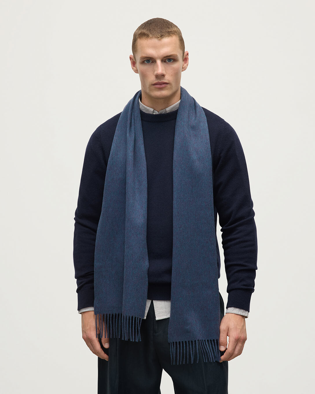 Johnstons of Elgin - Navy Cashmere Scarf
