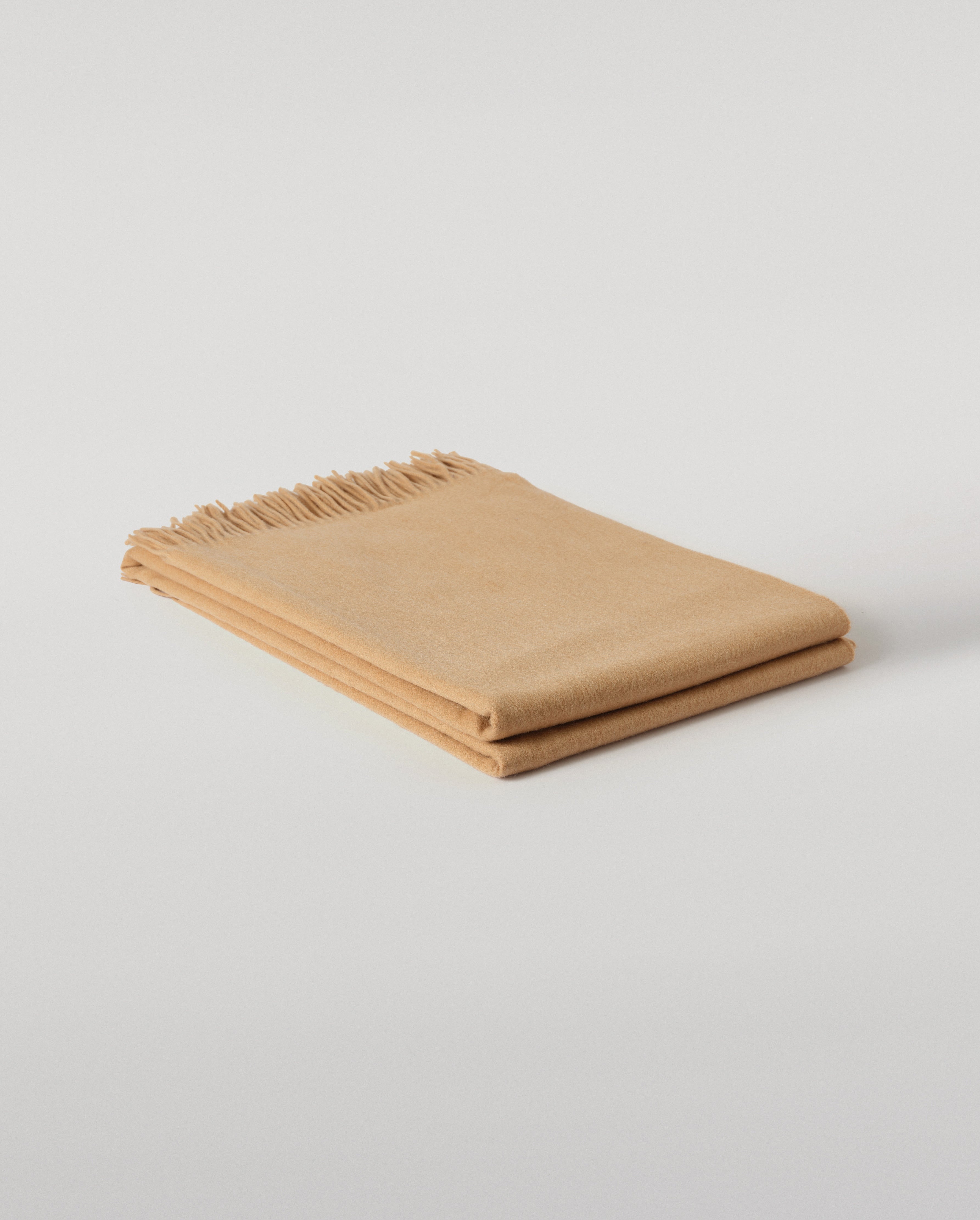 Johnstons of Elgin - Plain Camel Cashmere Throw