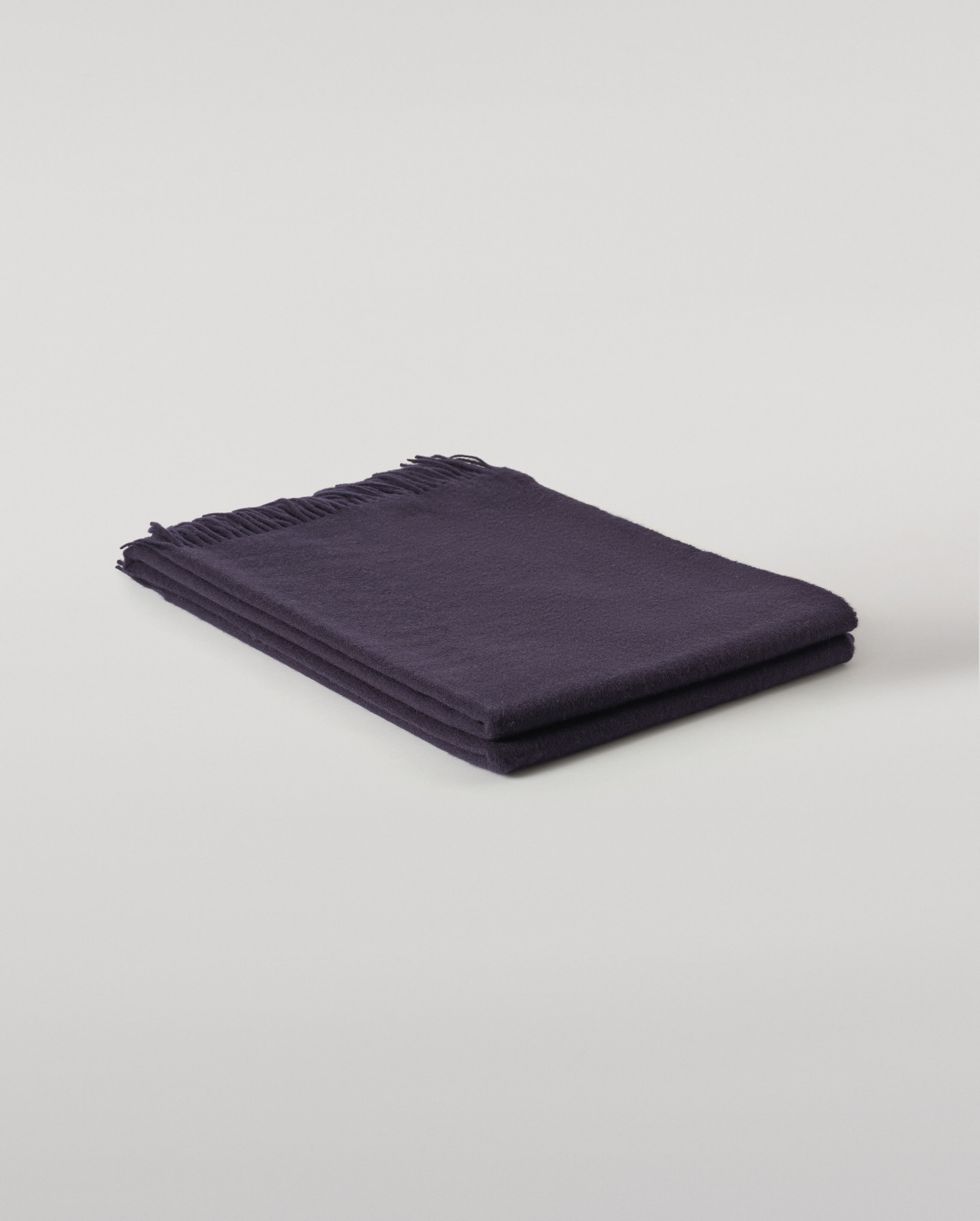 Johnstons of Elgin - Plain Dark Navy Cashmere Throw