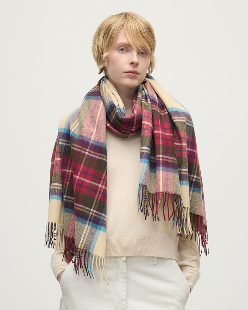 Johnstons of Elgin - Hessian Dress Stewart Tartan Cashmere Stole