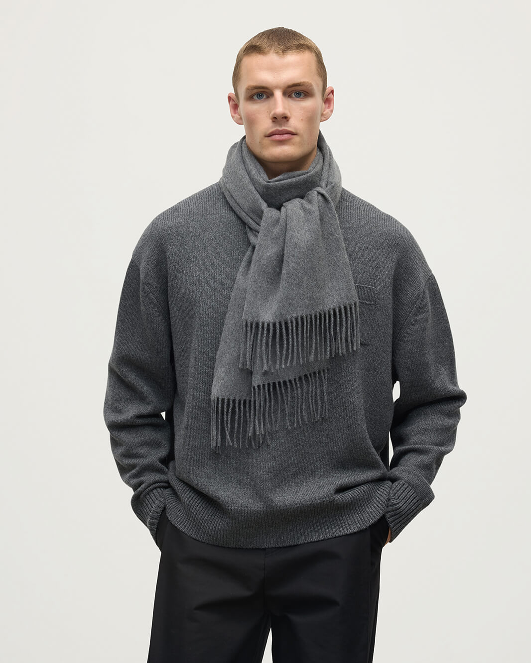 Johnstons of Elgin - Mid Grey Wide Cashmere Scarf