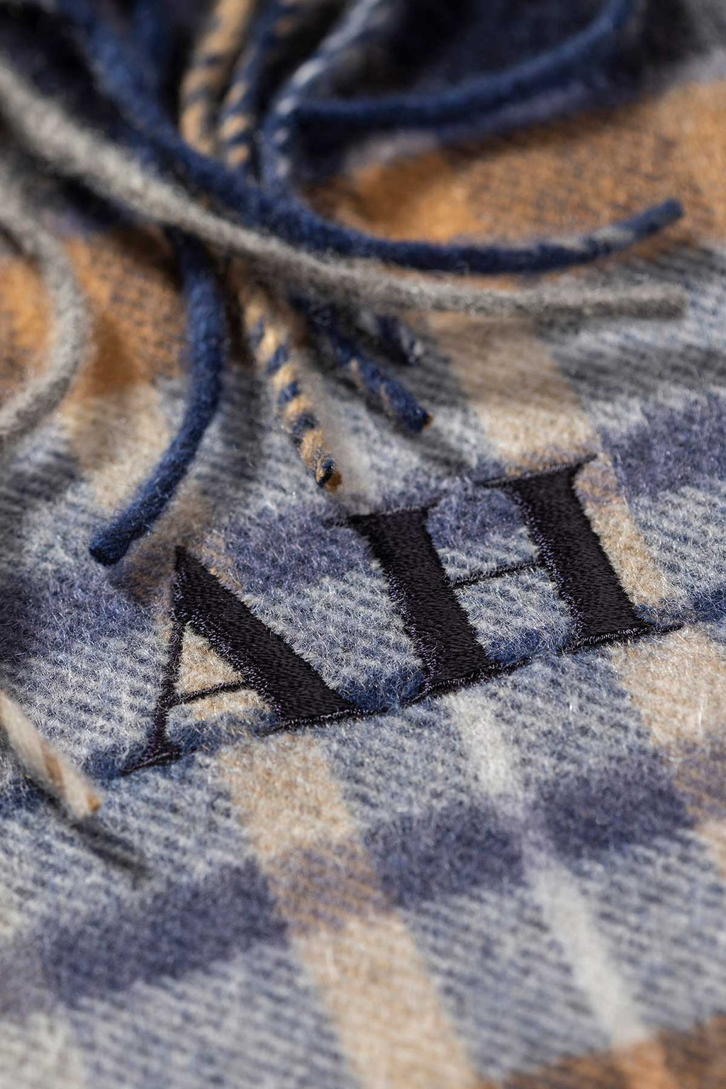 Johnstons of Elgin - House Check Wide Cashmere Scarf
