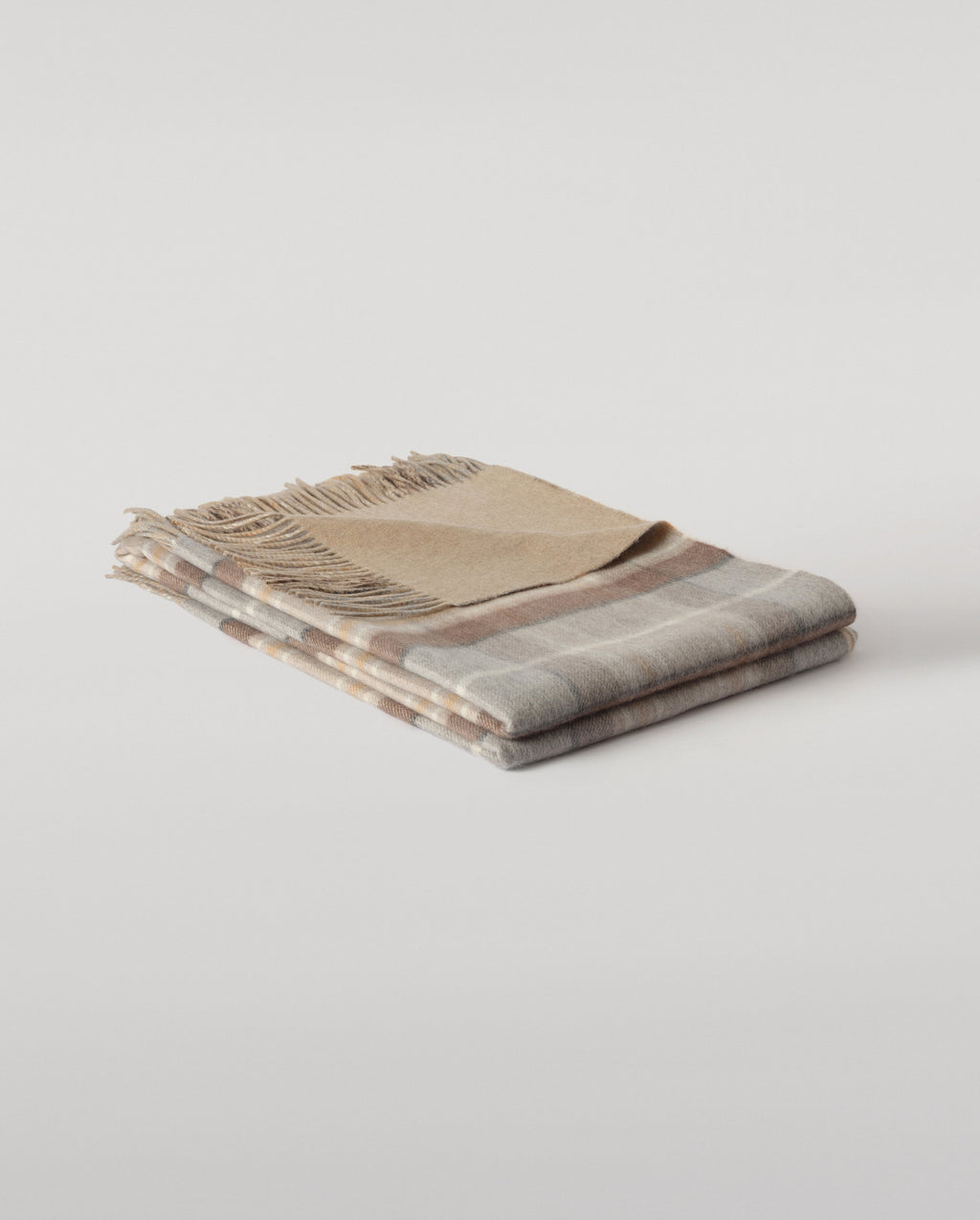 Johnstons of Elgin - Recycled Cashmere Throw in Natural MacKellar