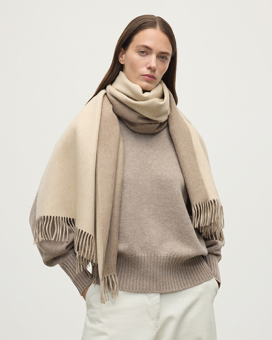 Johnstons of Elgin - Contrast Reversible Natural Cashmere Stole